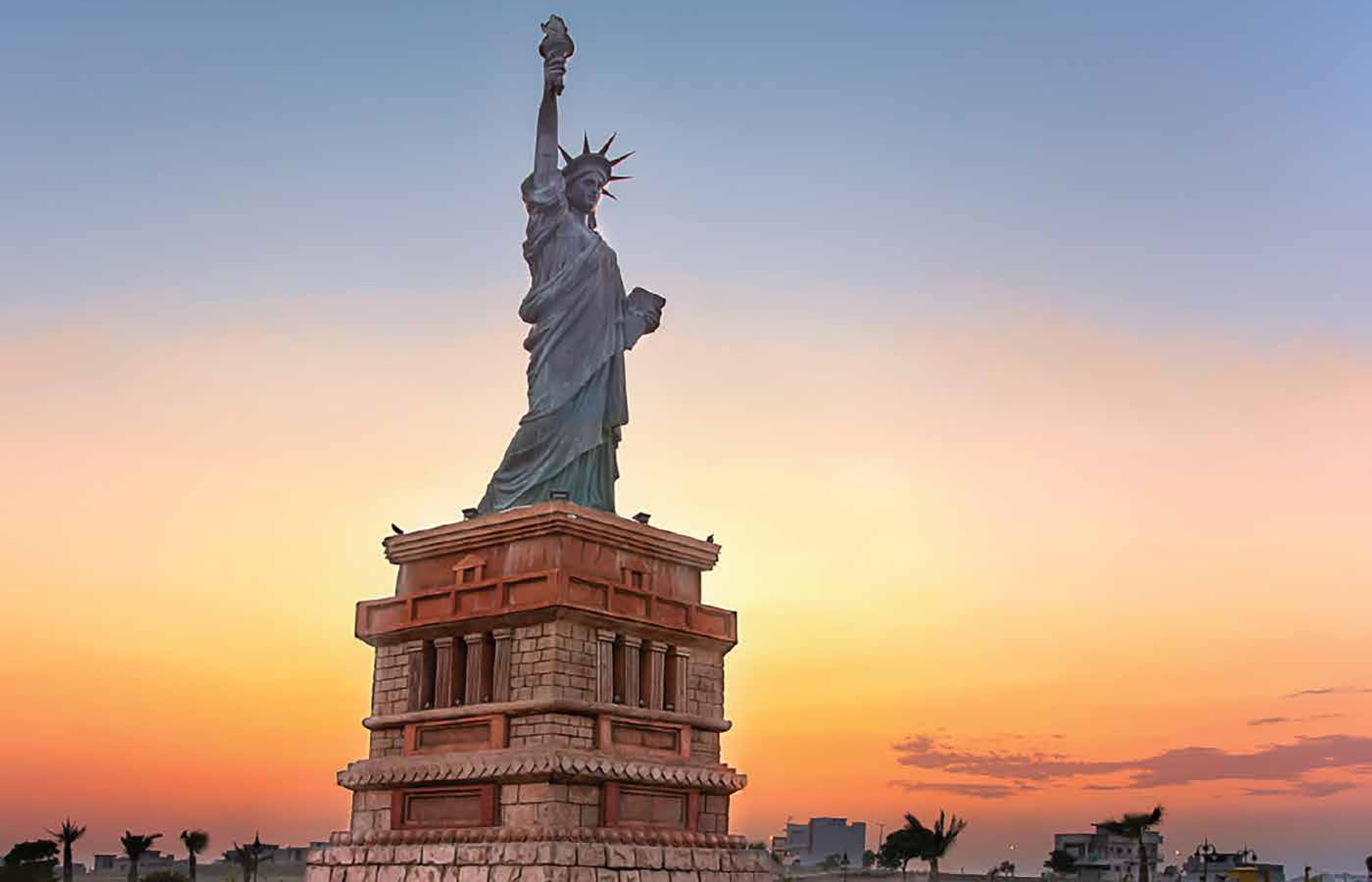 The Titanic | Phase-8  | Bahria Town